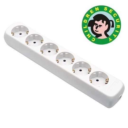 Prenosna šestostruka priključnica PM6 DZ 16A 250V 3680W